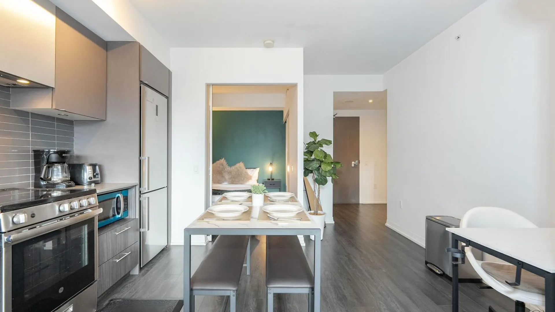Bricksnbucks-Jarvis St Apartment Toronto 0*,  Canada